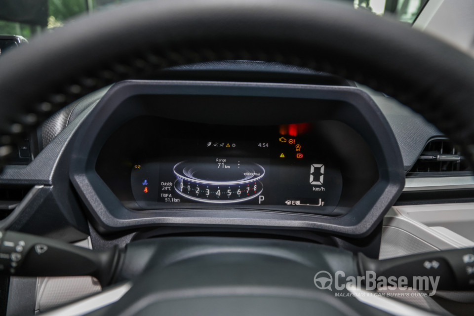 Toyota Veloz W101 (2022) Interior