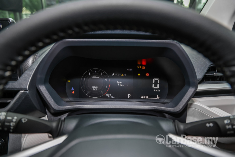 Toyota Veloz W101 (2022) Interior