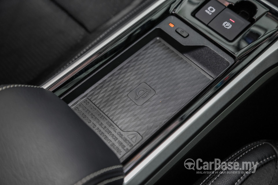 Toyota Veloz W101 (2022) Interior