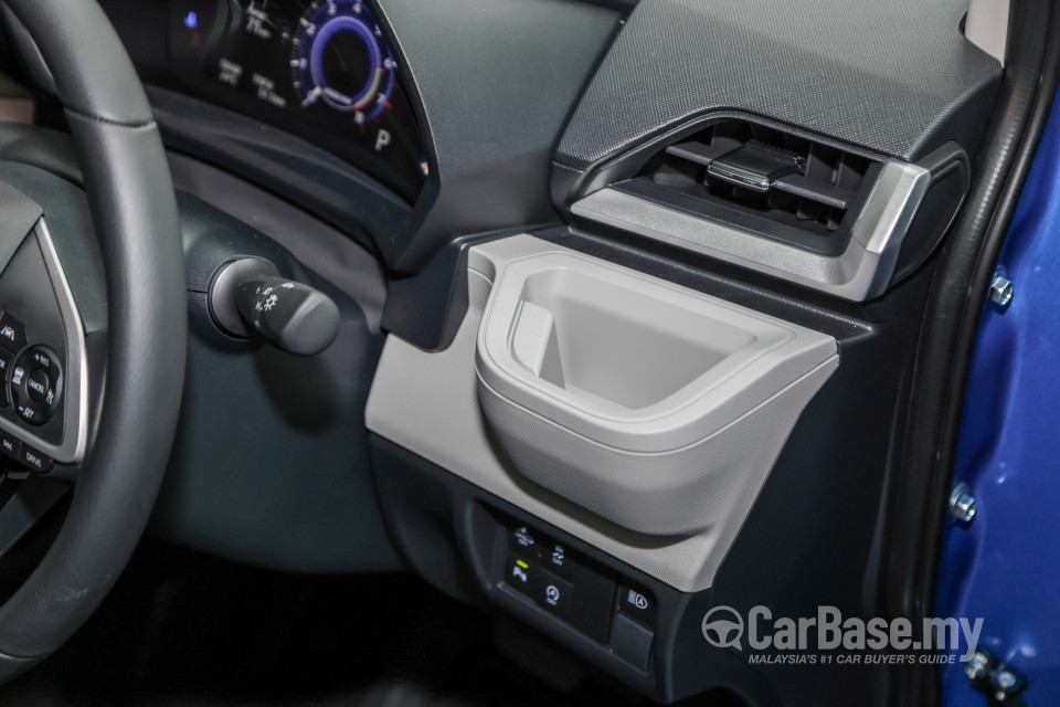 Toyota Veloz W101 (2022) Interior