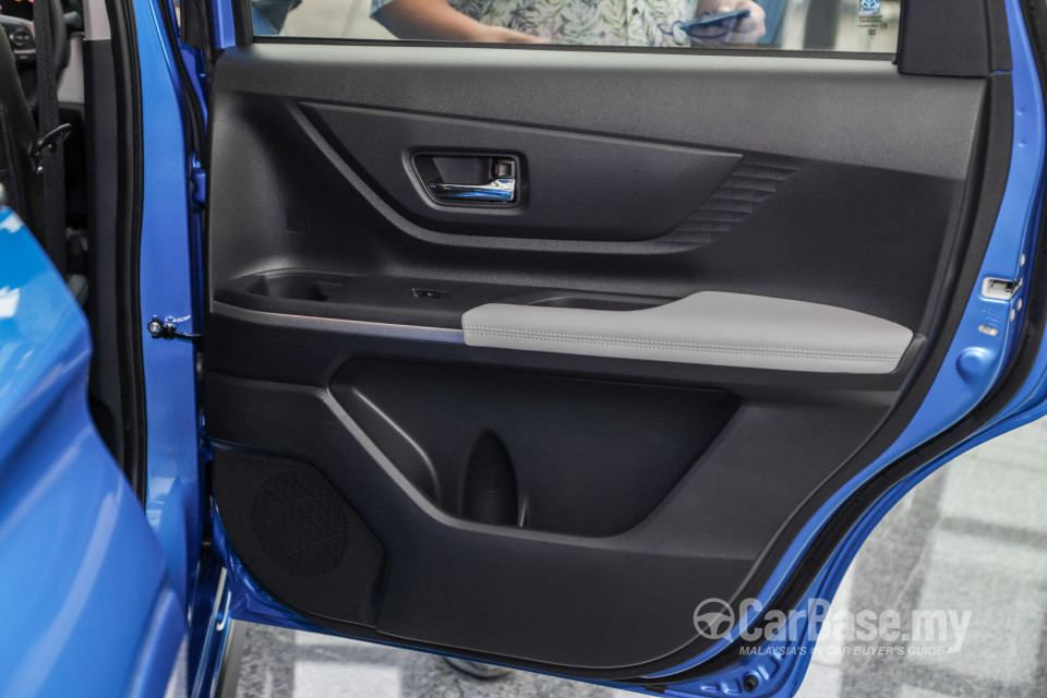 Toyota Veloz W101 (2022) Interior