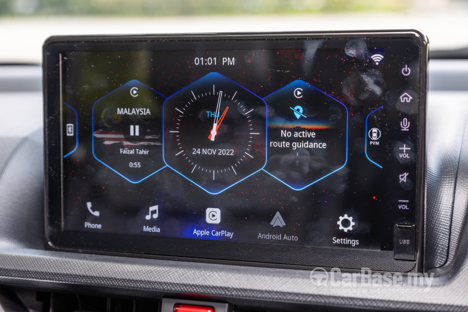 Toyota Veloz W101 (2022) Interior