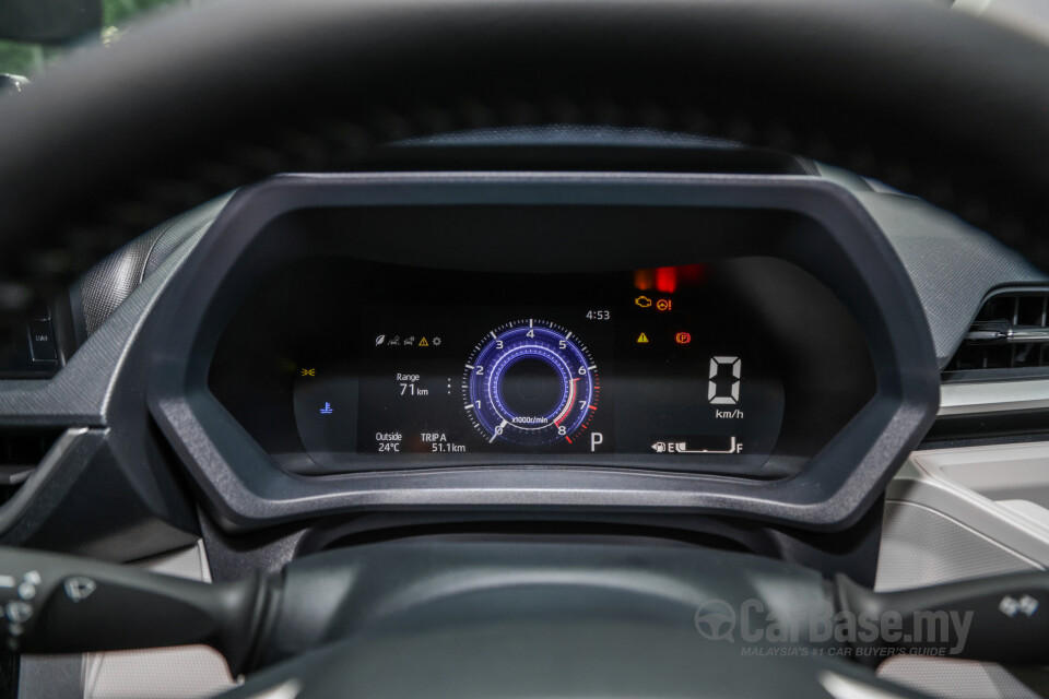 Toyota Veloz W101 (2022) Interior