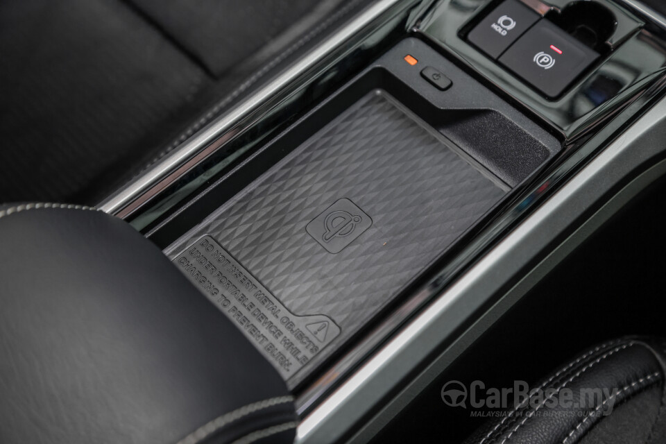 Toyota Veloz W101 (2022) Interior