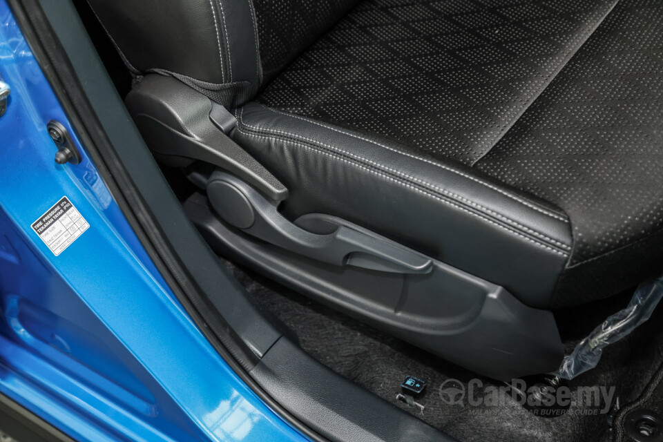 Toyota Veloz W101 (2022) Interior