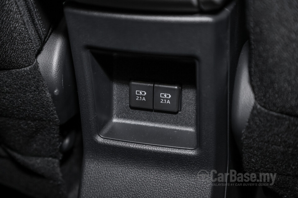 Toyota Veloz W101 (2022) Interior