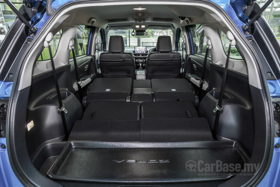 Toyota Veloz W101 (2022) Interior