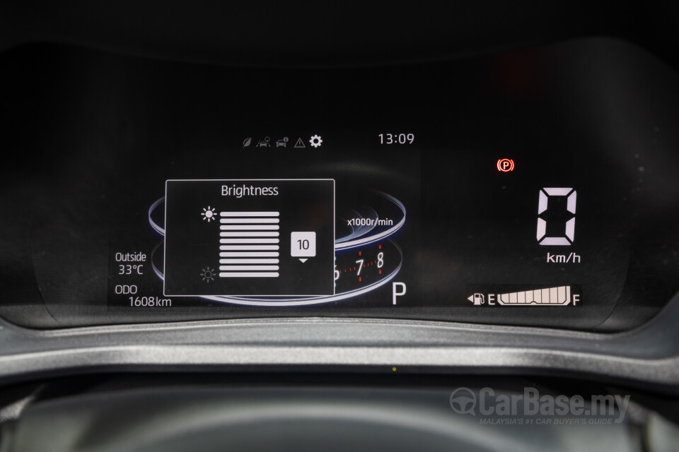 Toyota Veloz W101 (2022) Interior