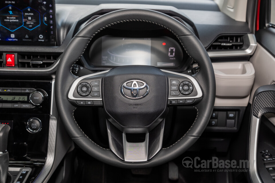 Toyota Veloz W101 (2022) Interior