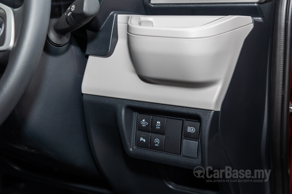 Toyota Veloz W101 (2022) Interior