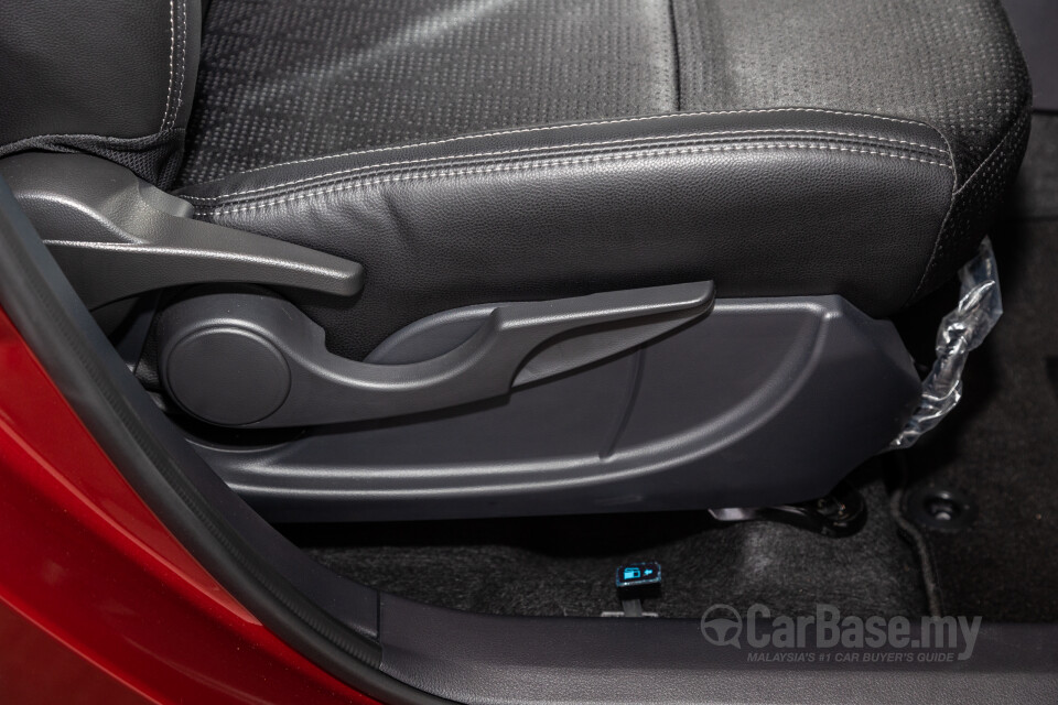 Toyota Veloz W101 (2022) Interior