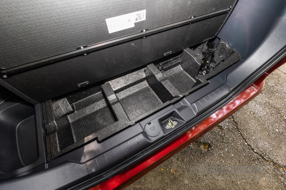 Toyota Veloz W101 (2022) Interior
