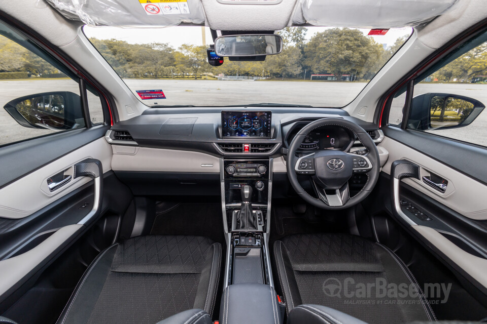 Toyota Veloz W101 (2022) Interior