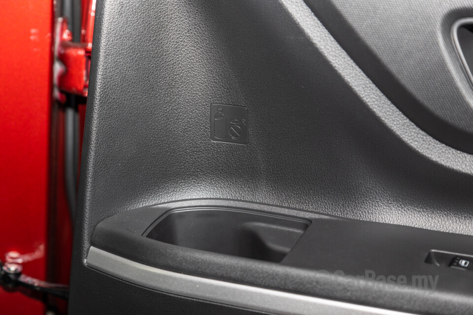 Toyota Veloz W101 (2022) Interior
