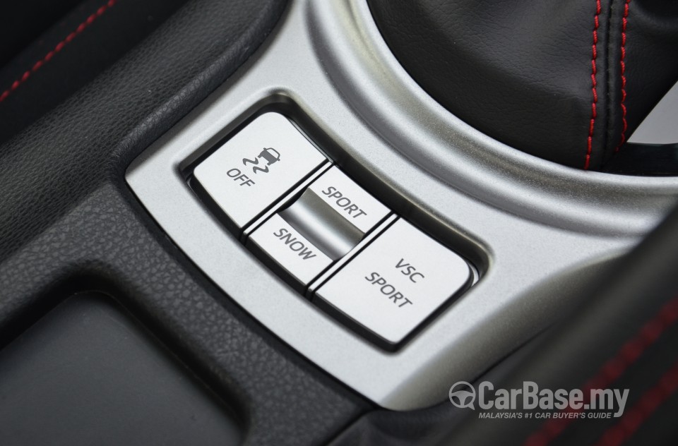 Toyota 86 ZN6 (2012) Interior