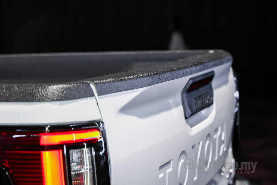 Toyota Hilux AN220/AN230 (2026) Exterior