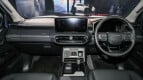 Toyota Hilux Interior photo