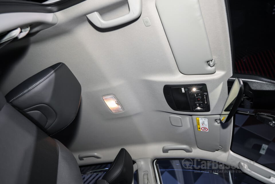 Toyota Hilux AN220/AN230 (2026) Interior