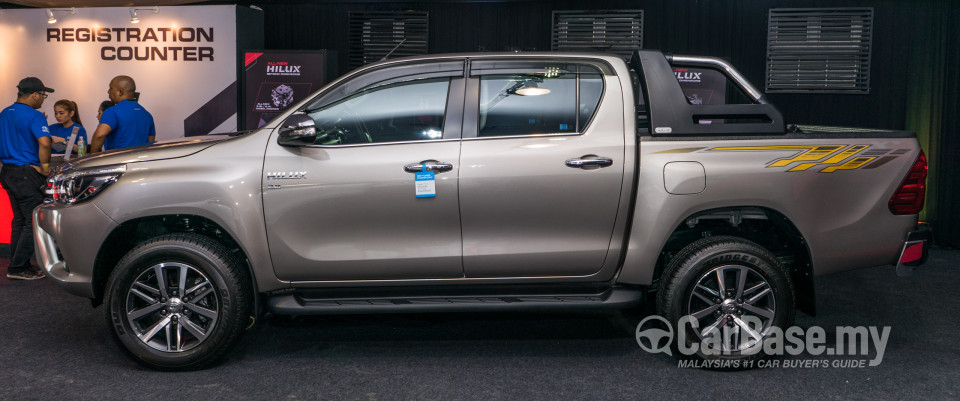 Toyota Hilux Revo N80 (2016) Exterior