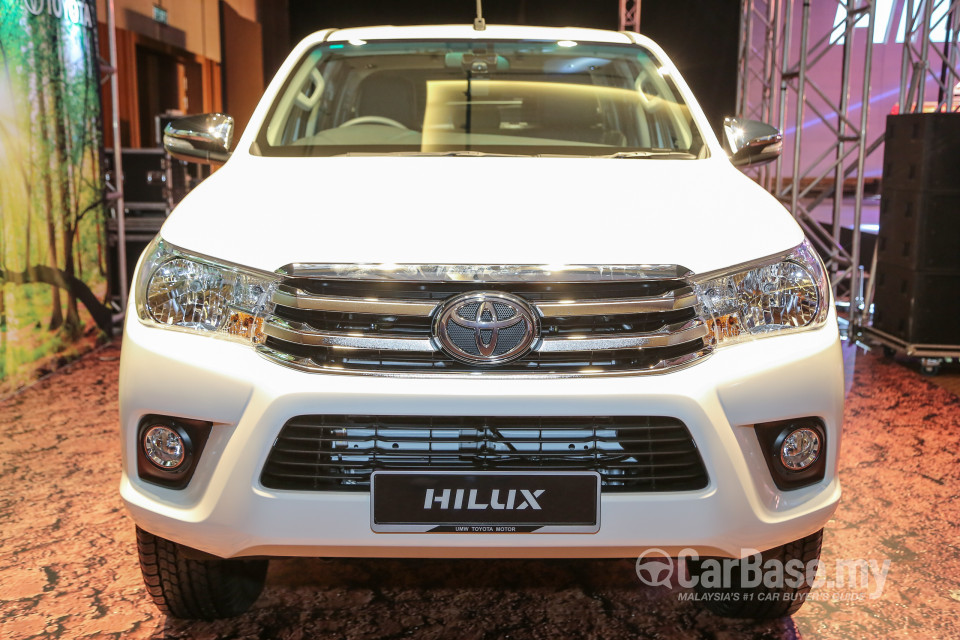 Toyota Hilux Revo N80 (2016) Exterior