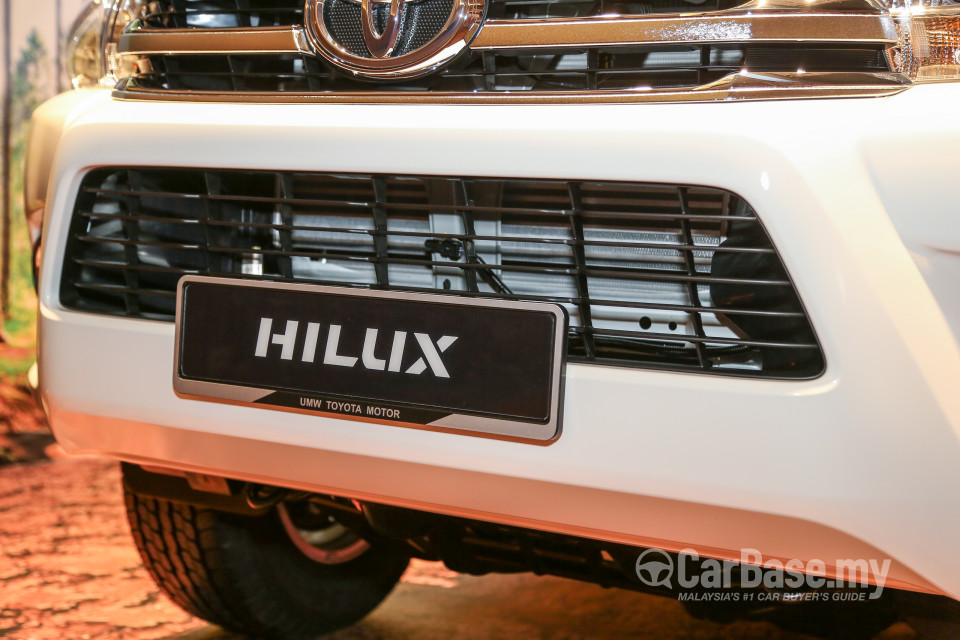 Toyota Hilux Revo N80 (2016) Exterior