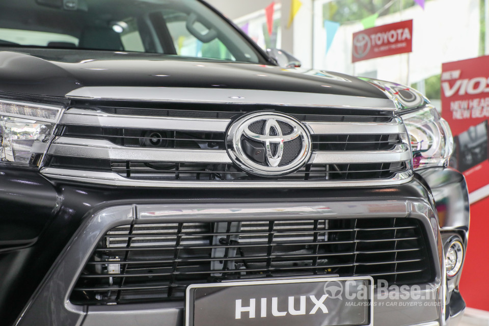 Toyota Hilux Revo N80 (2016) Exterior