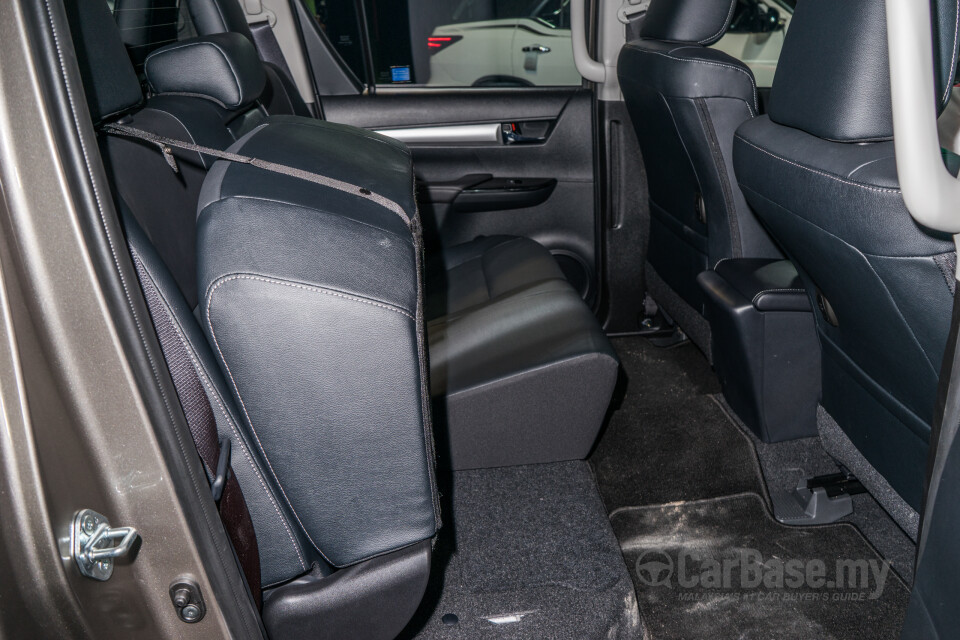 Land Rover Range Rover L405 (2013) Interior