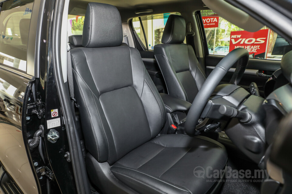 Audi Q5 FY (2019) Interior