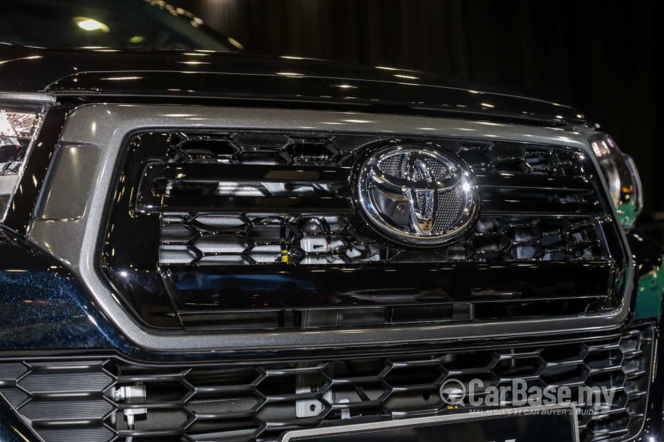 Toyota Hilux Revo N80 Facelift (2018) Exterior