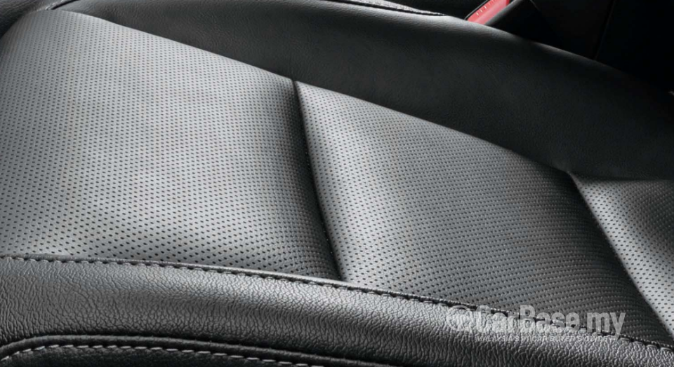 Toyota Hilux Revo N80 Facelift (2018) Interior
