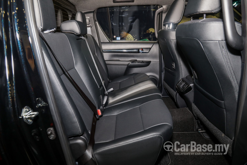 Toyota Hilux Revo N80 Facelift (2018) Interior