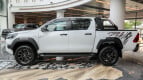 Toyota Hilux Exterior photo