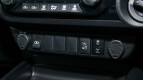 Toyota Hilux Interior photo