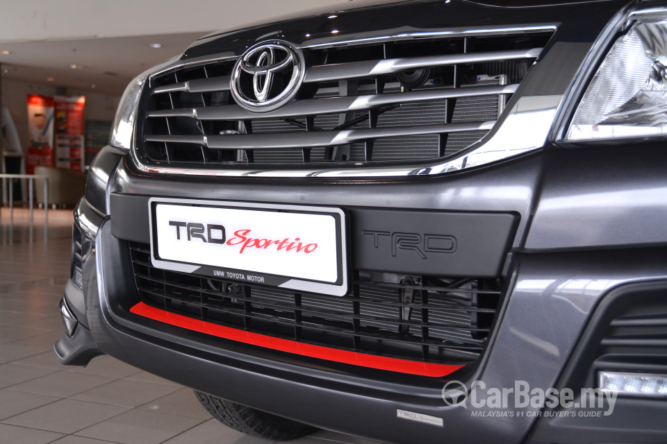 Toyota Hilux N70 Facelift (2011) Exterior