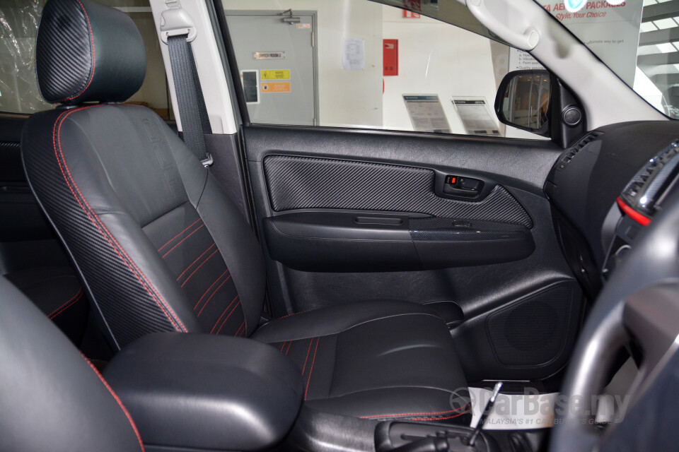 Chevrolet Cruze J300 (2012) Interior