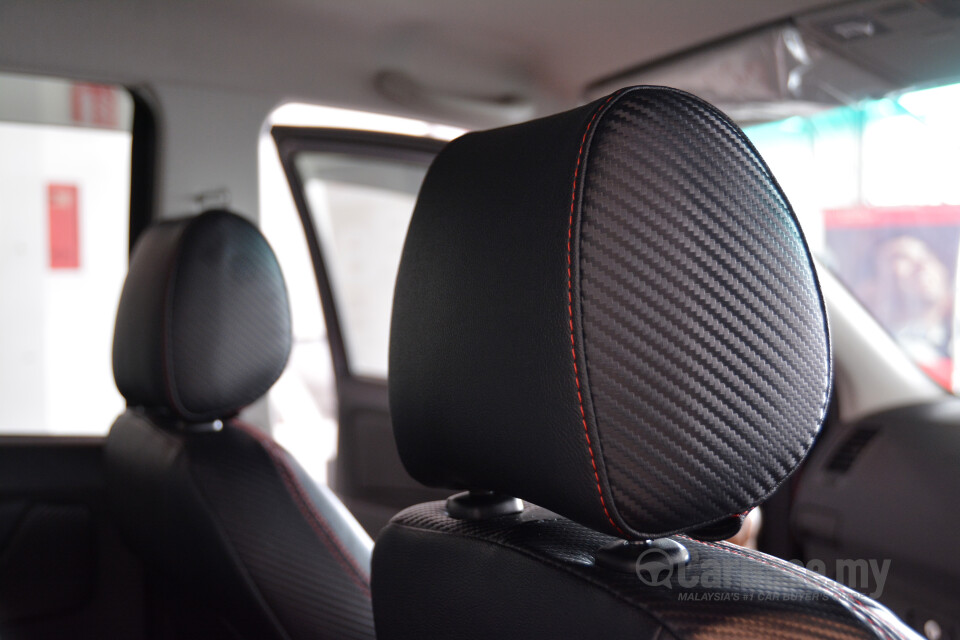 Toyota Fortuner AN160 (2016) Interior