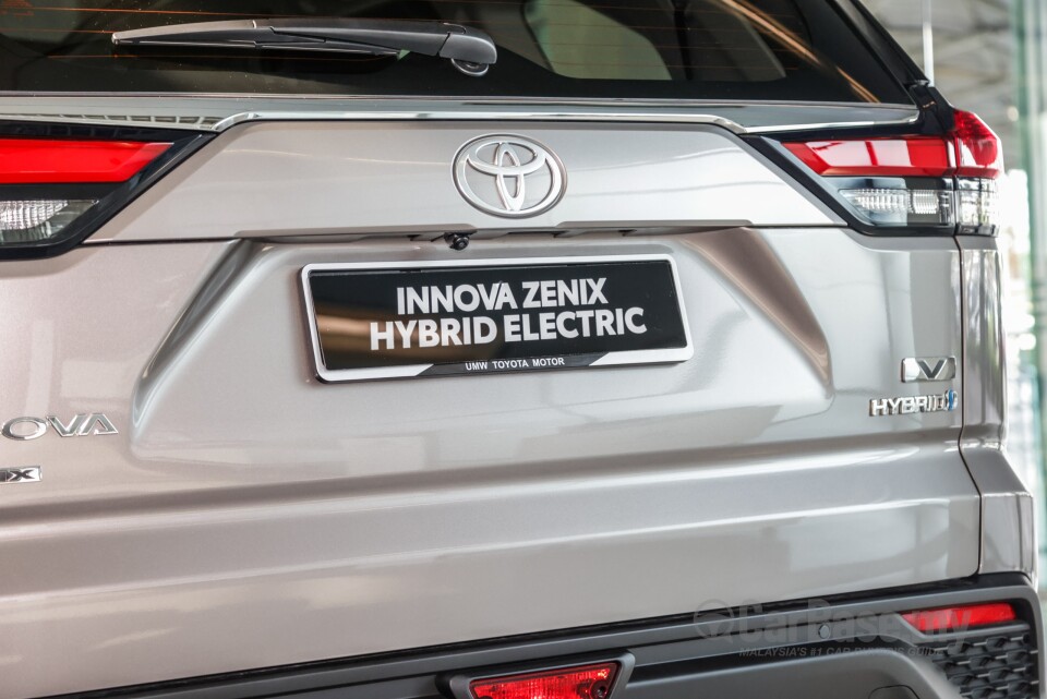 Toyota Innova Zenix AG10 (2023) Exterior