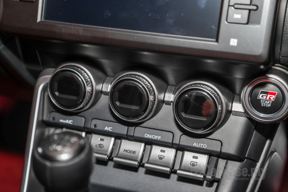 Toyota GR86 ZN8 (2023) Interior