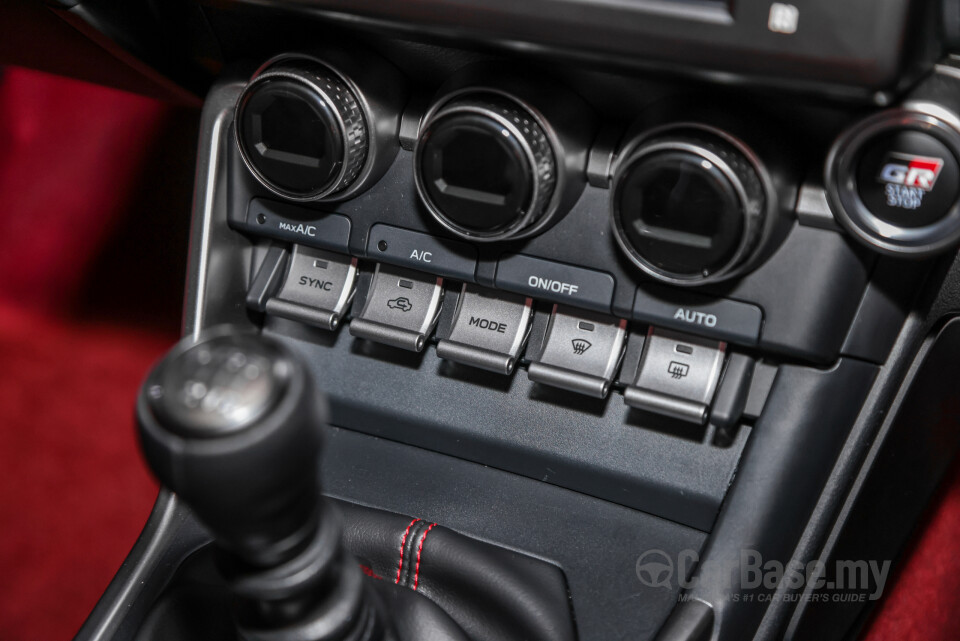 Toyota GR86 ZN8 (2023) Interior