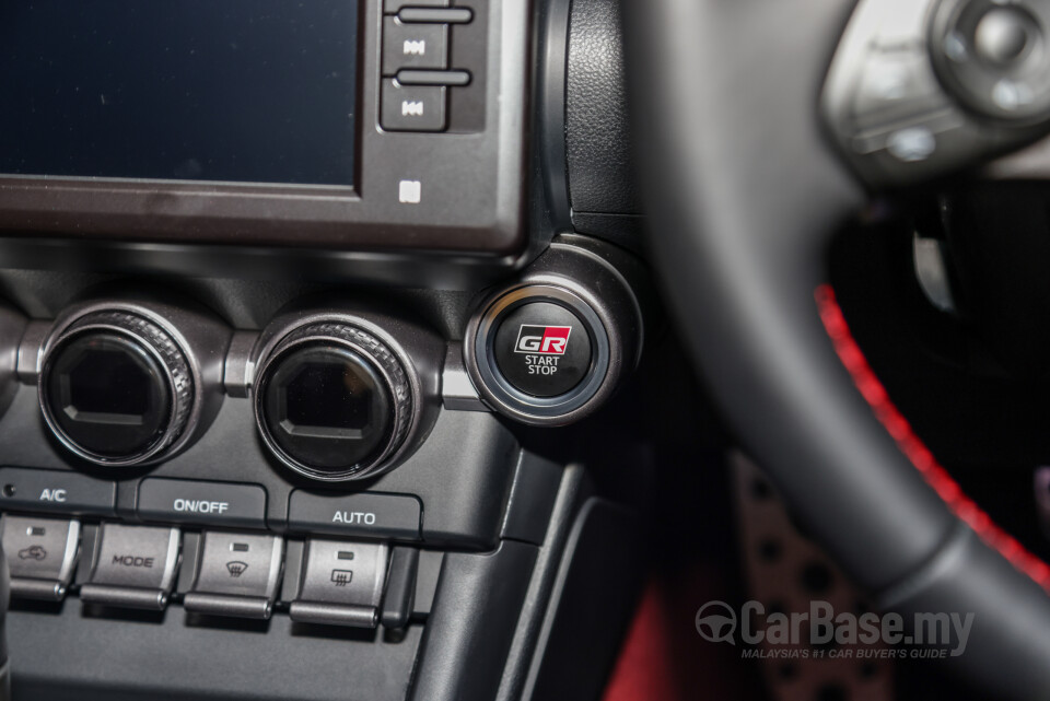 Toyota GR86 ZN8 (2023) Interior