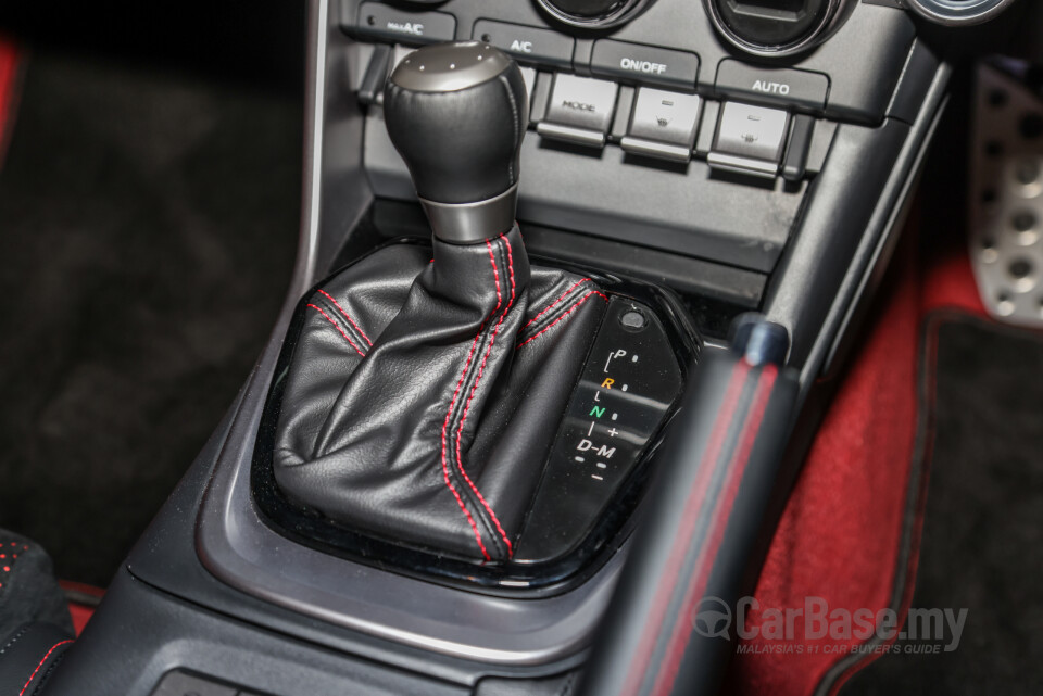Toyota GR86 ZN8 (2023) Interior