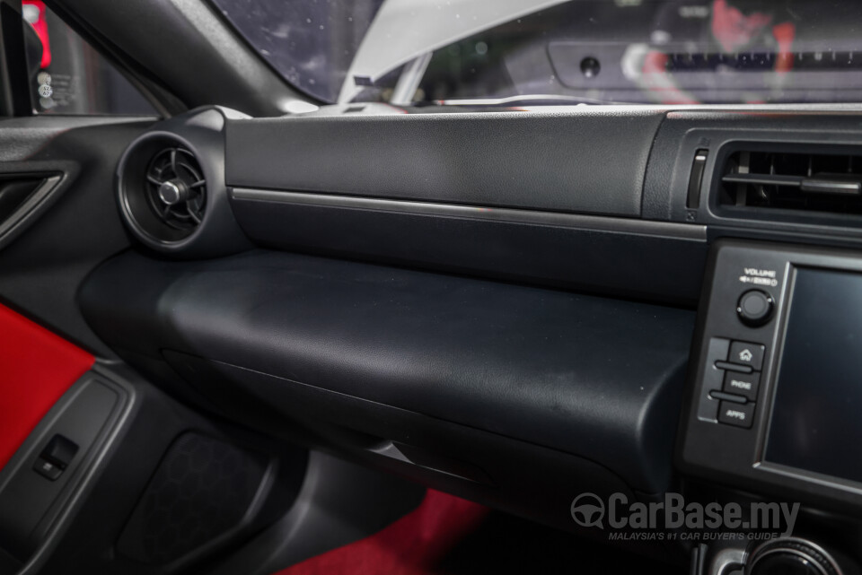 Toyota GR86 ZN8 (2023) Interior