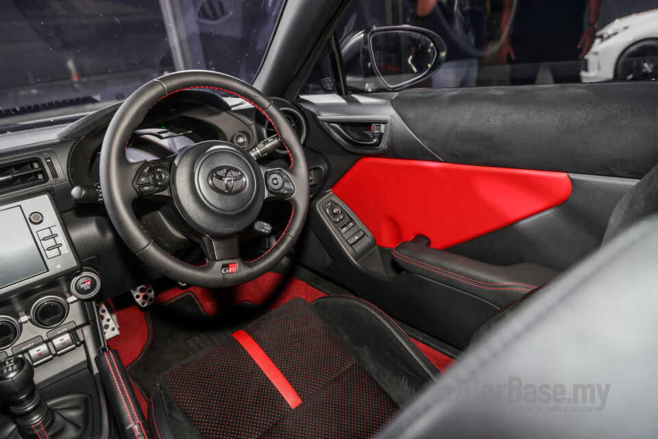 Toyota GR86 ZN8 (2023) Interior