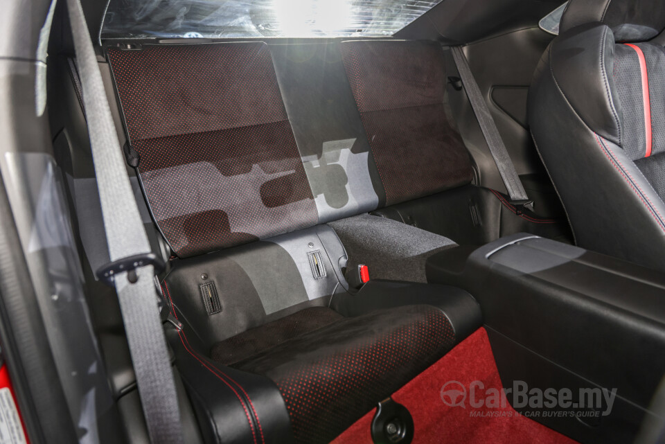 Toyota GR86 ZN8 (2023) Interior