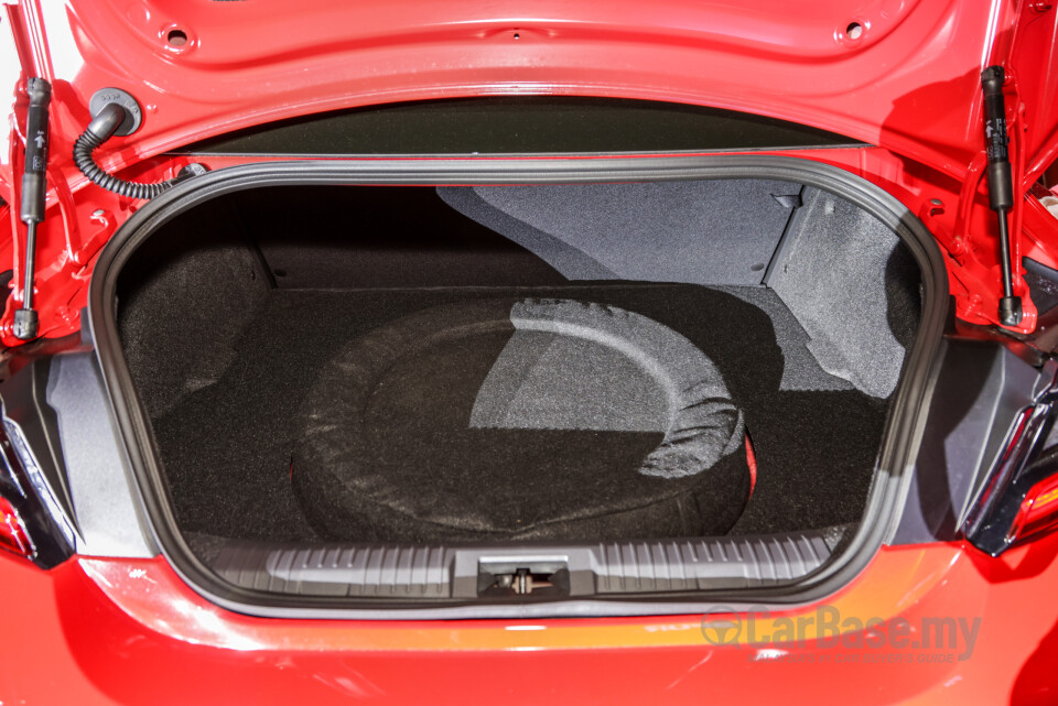 Toyota GR86 ZN8 (2023) Interior