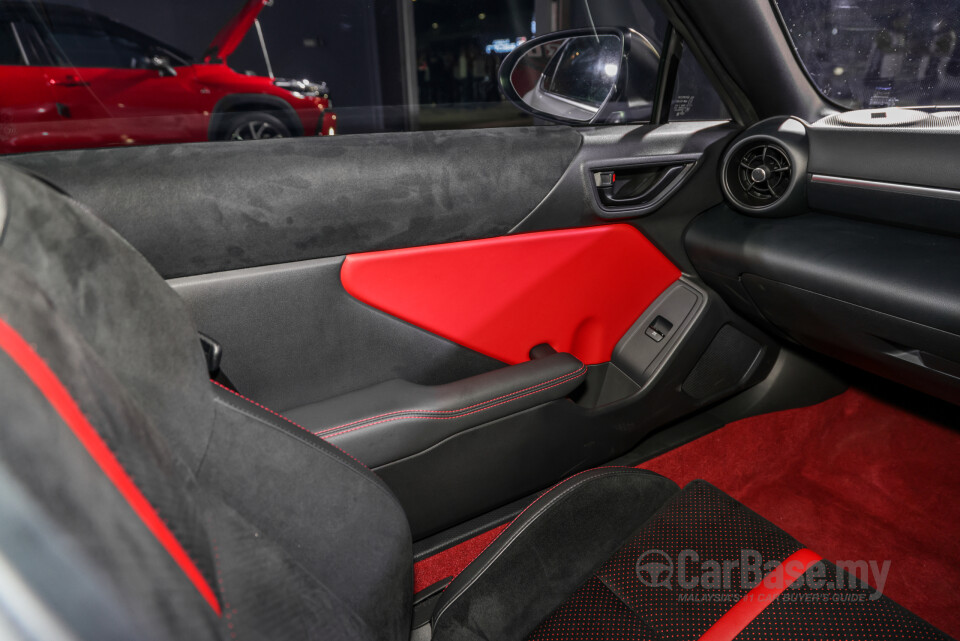 Toyota GR86 ZN8 (2023) Interior