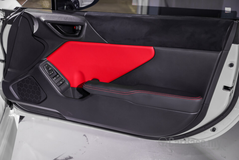 Toyota GR86 ZN8 (2023) Interior