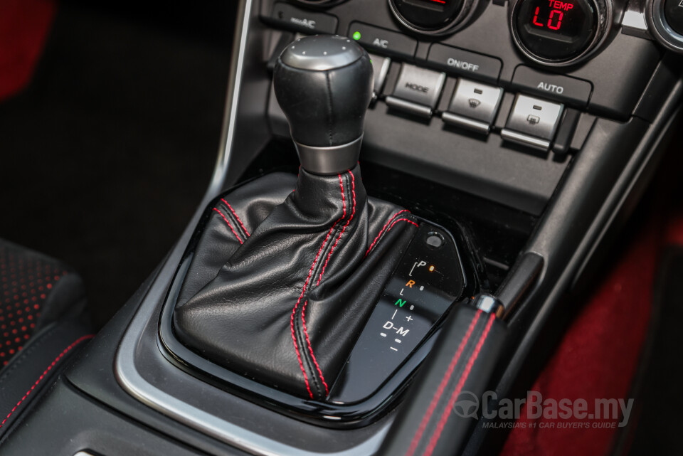 Toyota GR86 ZN8 (2023) Interior