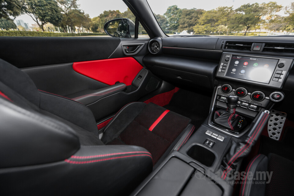 Toyota GR86 ZN8 (2023) Interior
