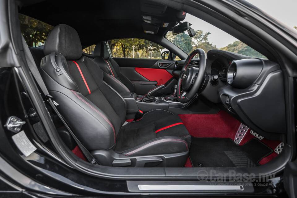 Toyota GR86 ZN8 (2023) Interior